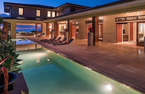 Kailua Villa | Seaside Sophistication: Live the Coastal Lifestyle You Deserve