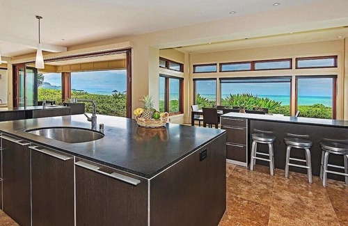 Kailua Villa | Seaside Sophistication: Live the Coastal Lifestyle You Deserve