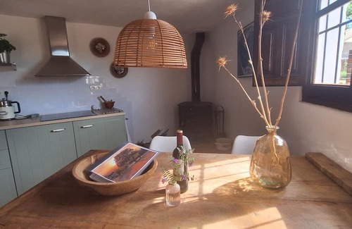 Montefrio House | Comfortable guest house in the interior of Andalusia with private pool.