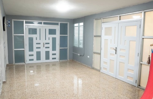 Ceiba Norte House | 3-bedroom house in delightful Juncos with WiFi, AC