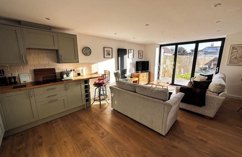 Carlton Colville House | Bramble Barn Carlton Colville Lowestoft 8 Guests