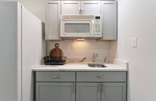 Fredericksburg Apartment | Studio Steps Away from Fredericksburg