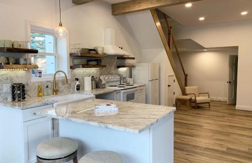 Hunter Hotel | Cozy Hunter Cabins