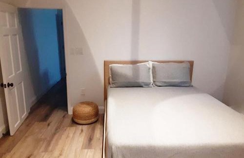 Hunter Hotel | Cozy Hunter Cabins