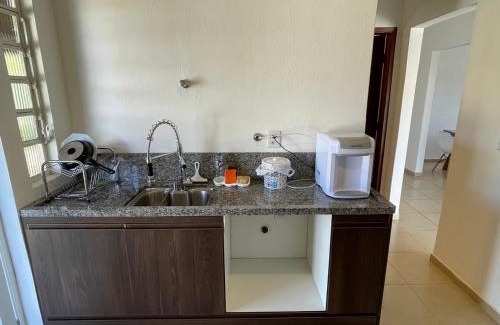 Santa Rita do Sapucai House | Casa espaçosa com duas garagens e quintal