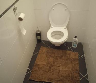 Prague 19 House | Byt Vinoř