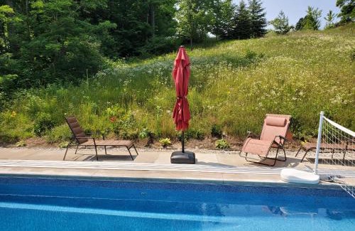 Traverse City Apartment | Elegant 2 king bedroom apt