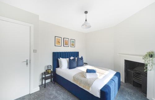 Chiswick Apartment | Chic Apartment In Chiswick, London With Free Parking