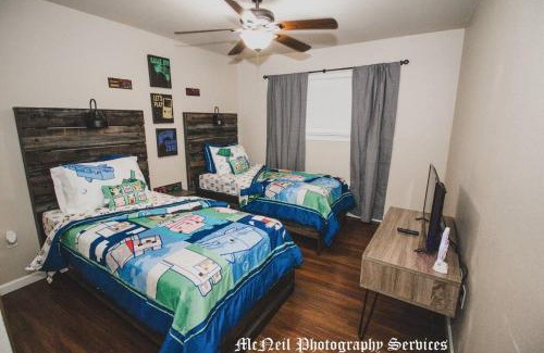 Park Forest - LA North House | “Home Away From Home” 12mi to LSU, 10mi to SU