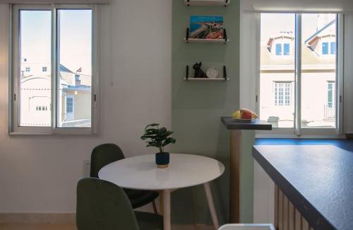 Carre d'Or Apartment | #46 Studio Carré d’Or Congrès 2 min walk Sea Promenade