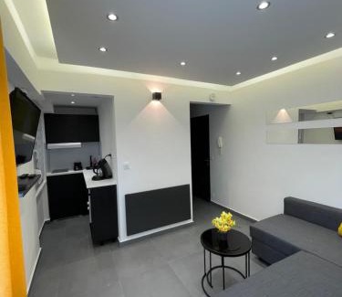 Bourgfelden Apartment | MoonYellow - Basel - AirPort - HighQuality