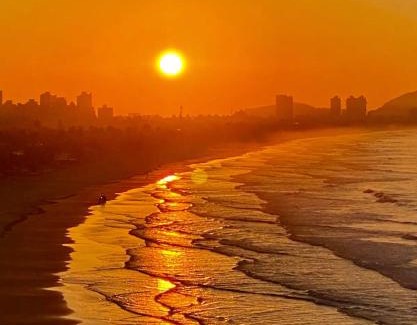 Morro do Maluf Apartment | Conforto vista mar pé na areia