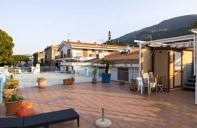 Holiday Home 'La Terrazza' with Sea View, Private Terrace and Air Conditioning