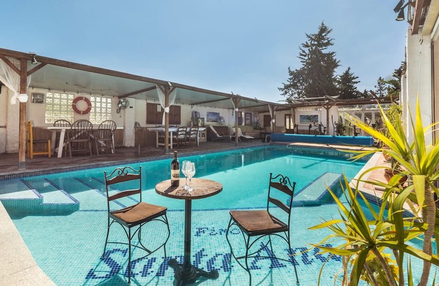 Country House "Santa Ana Mini Resort" with Mountain View, Shared Pool & Wi-Fi