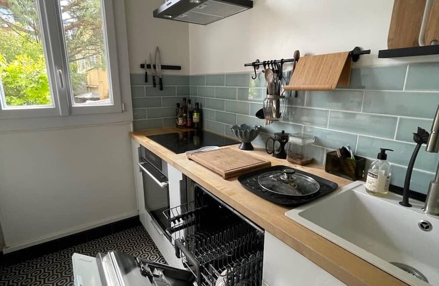 Bright 76m2 in Montreuil