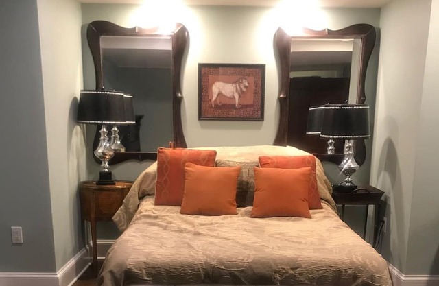 Ideal location for professional/traveler