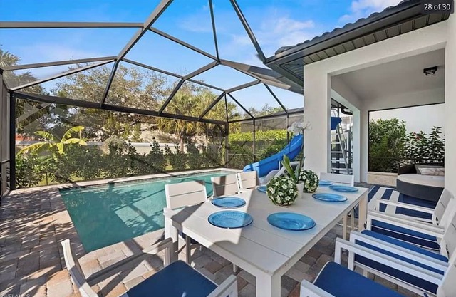 Avery Art House, Spacious 4-bedroom house with WiFi, AC in charming Naples