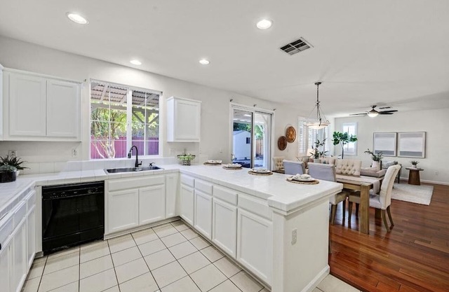 Enjoyable 4-bedroom house with AC in Tracy