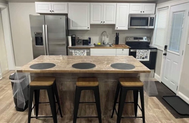 Furnished House nHillen Rd, ColdSpring Ln, & Morgan State University Area