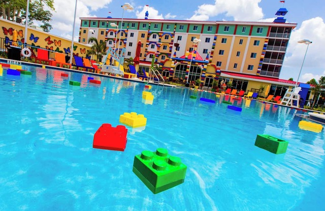 Beach Retreat Bungalow: Family Joy, LEGO Surprises, Steps from the Waterpark