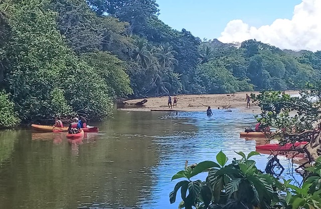 Caribbeans Beach Cahuita Beach vacation home