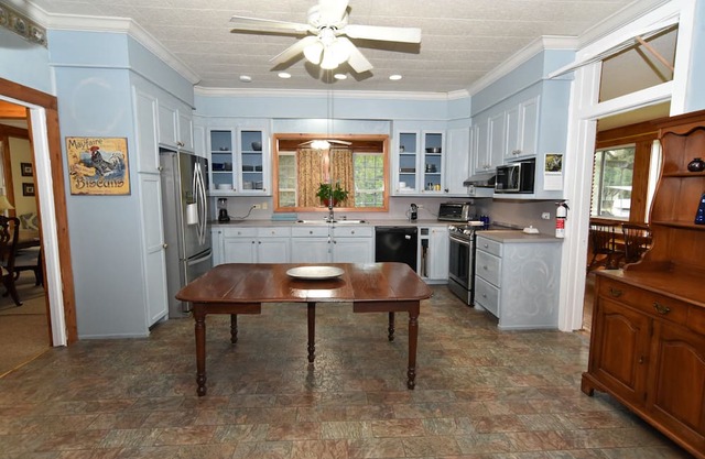Farmhouse Room