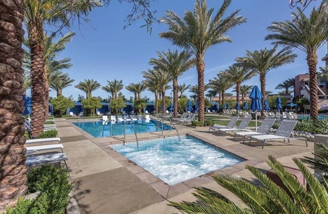 Club Wyndham Desert Blue 10/17-10/20 1 Bedroom Deluxe, full kitchen