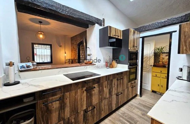 House with terrace in San Enrique de Guadiaro