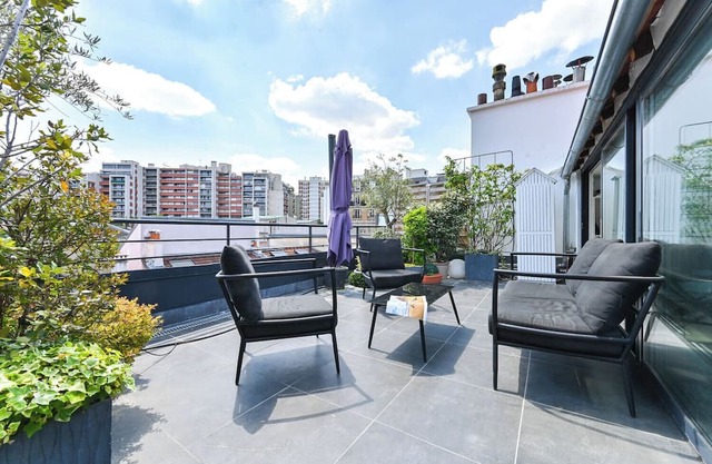 Charming Apt In The 13th Arrondissement