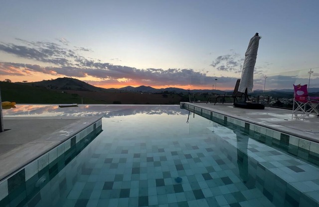 Casa nas montanhas com piscina aquecida