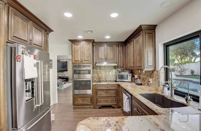 Fun & cozy North Scottsdale home with a stunning backyard oasis