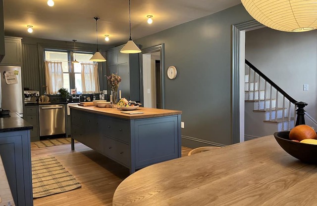 Stylish 3BR Harvard Square home