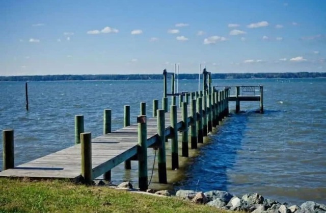 Renovated Retreat on The York River