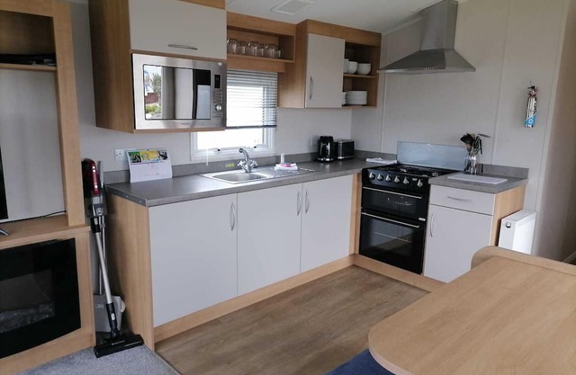 Ivy cottage - Parking and outdoor area (D/F)