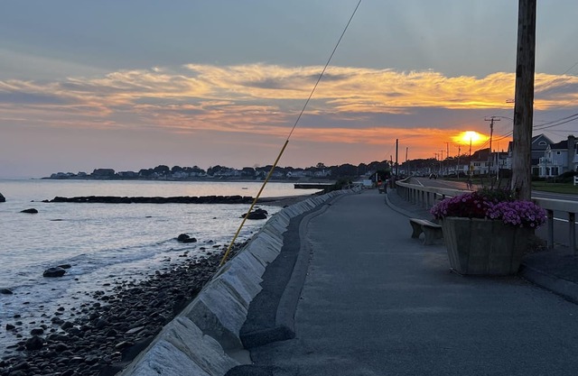KNOLLWOOD BEACH! Old Saybrook, CT - Beautiful 4 bedroom home ,WALKto the beach!
