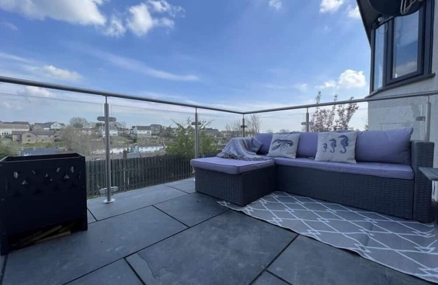 Orchard Lodge - Coastal Retreat