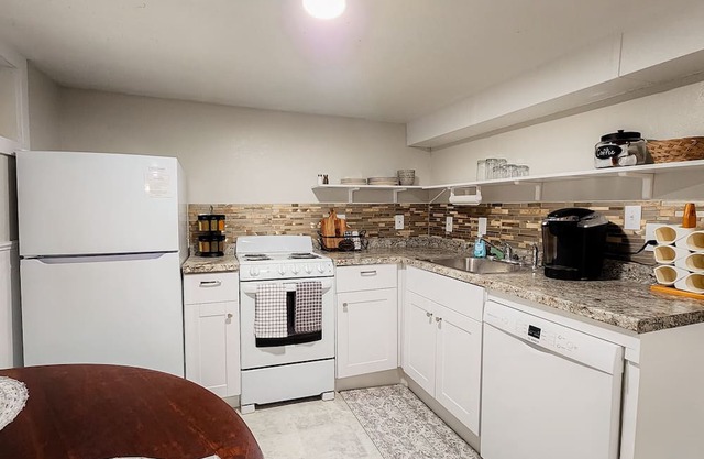 A Cozy Art District Studio