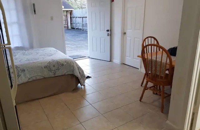 Studio Apartment Close to Galleria