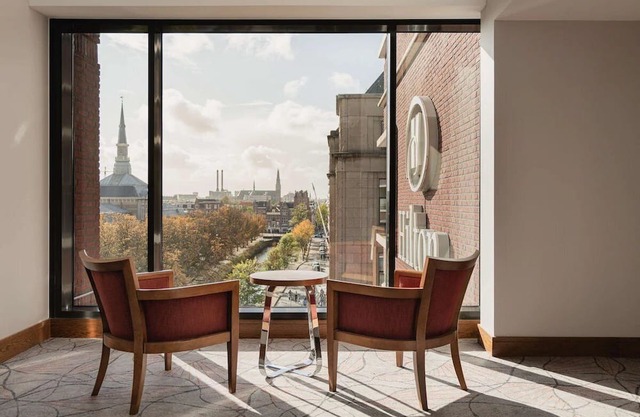 Convenience Meets Comfort - Enjoy Our Centrally Located Stay Near Alexanderplatz