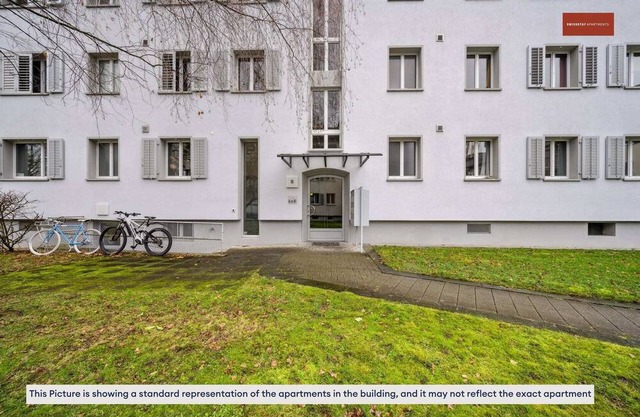 Simply Charming City Living