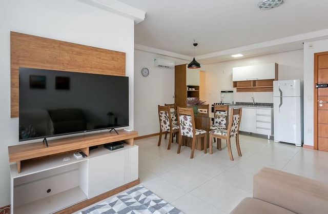 Complete apartment 500m from the beach #CHA05