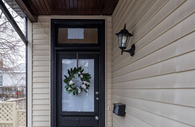 Shining Stars Vacations:Near CVG Airport, Cincinnati, OH. All Travelers, Family