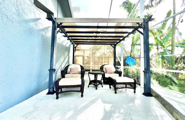 Welli Polo Equestrians Heated Pool Home