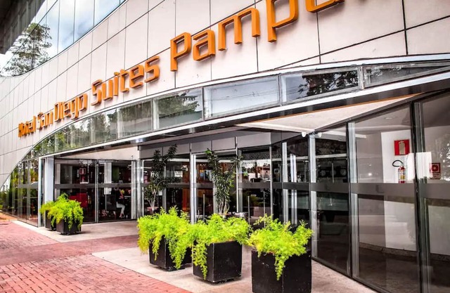 Flat com Varanda Pampulha: Próximo ao Mineirão