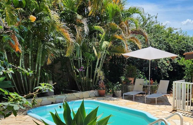 Linda Casa de Campo de Estrutura Urbana e Todo Conforto Para Toda Familia e Pets