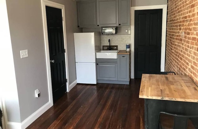 Butchers Hotel - Port Side Suite- Roof top Skyline