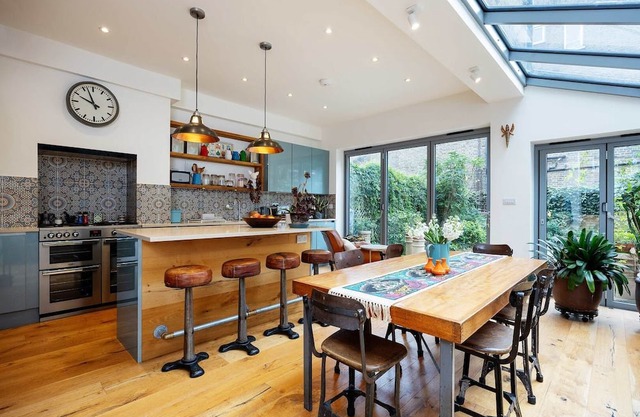 Visual Poetry, by Veeve