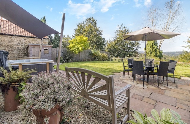 3 bedroom accommodation in Sheffield