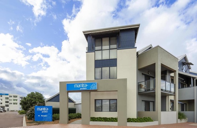 Mantra Geraldton