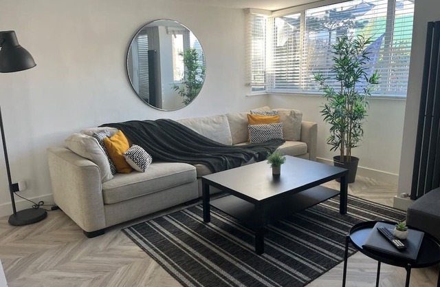 Spacious 2-bed, 2-bed apartment in the heart of Brighton